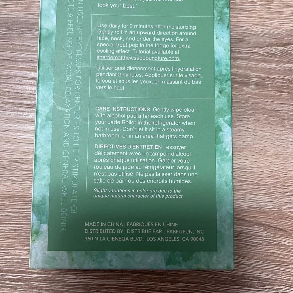 Sherrie Matthews Acupuncture Green Jade Stone Roller Double Sided Beauty Tool